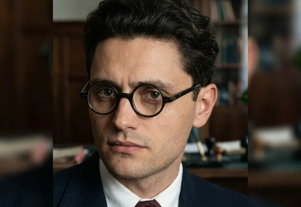 Danilo Prica Bora, politički komesar Svrljiškog partizanskog odreda, foto: Svrljiška brda i vrh zeleni, fotografija kolorizovana