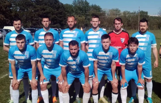 FK Svrljig, prva postava iz Tešice, foto: M.Đ.