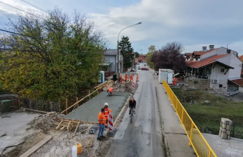 Most, Pravačka reka, foto: SVRLJIG.COM