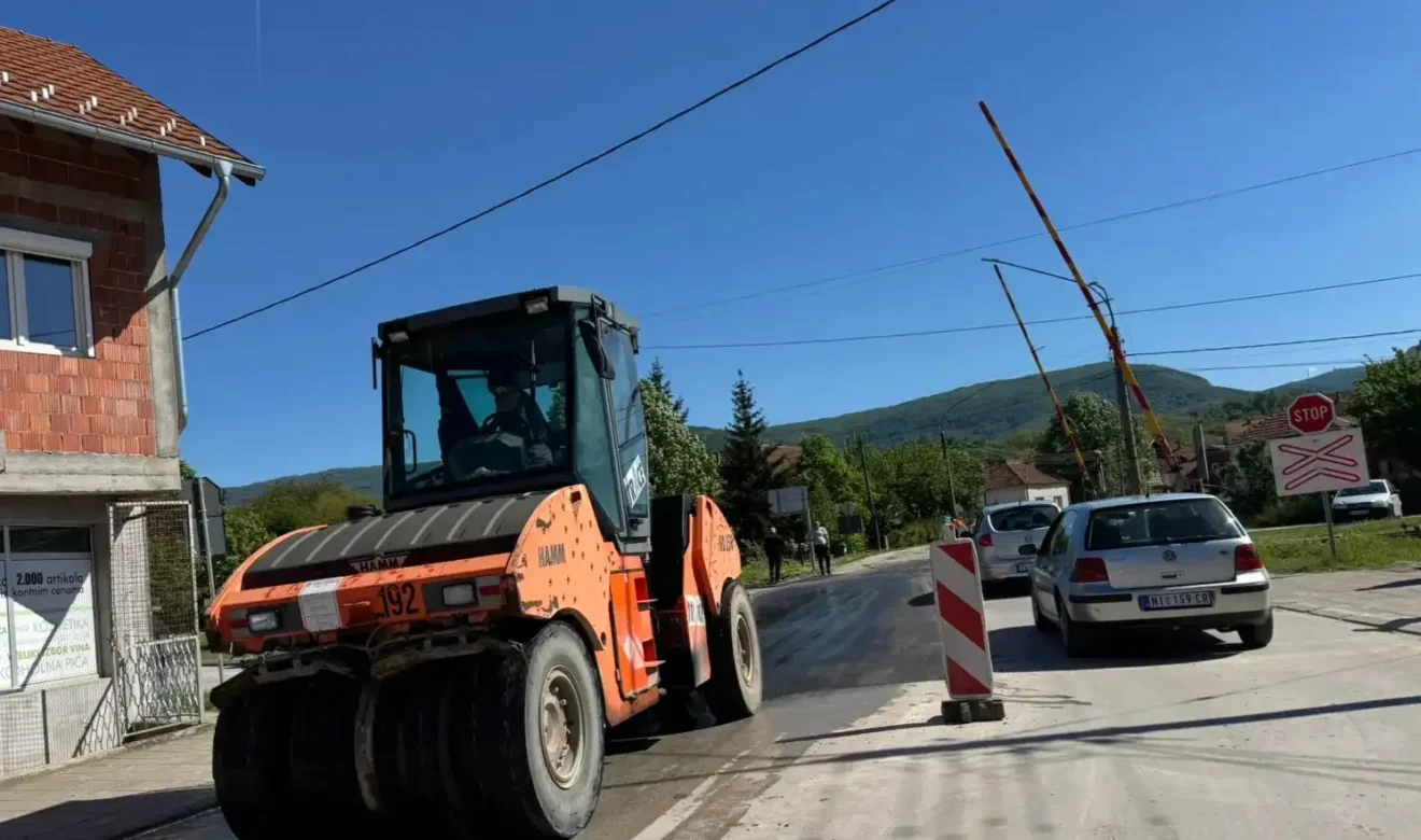 Pružni prelaz u Svrljigu, foto: Radio Svrljig